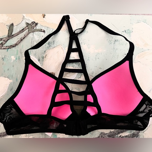 PINK by Victoria Secret: Push up Bra in soft Lace Black . Size 34A - Picture 3 of 4